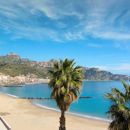 I Pupi - Sicilian Apartment จีอาร์ดีนี นักซอส ภายนอก รูปภาพ
