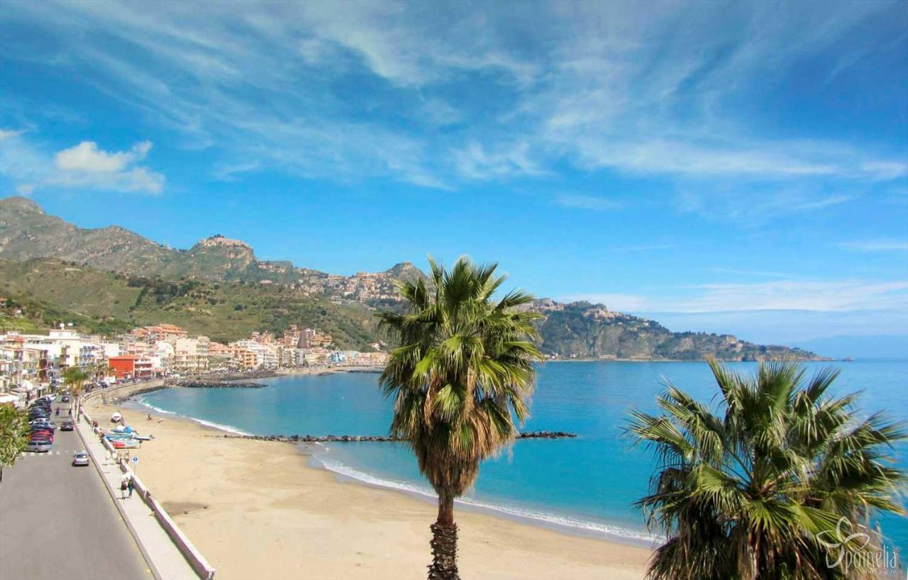 I Pupi - Sicilian Apartment จีอาร์ดีนี นักซอส ภายนอก รูปภาพ