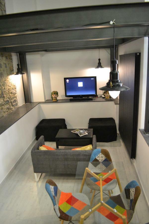 I Pupi - Sicilian Apartment จีอาร์ดีนี นักซอส ภายนอก รูปภาพ
