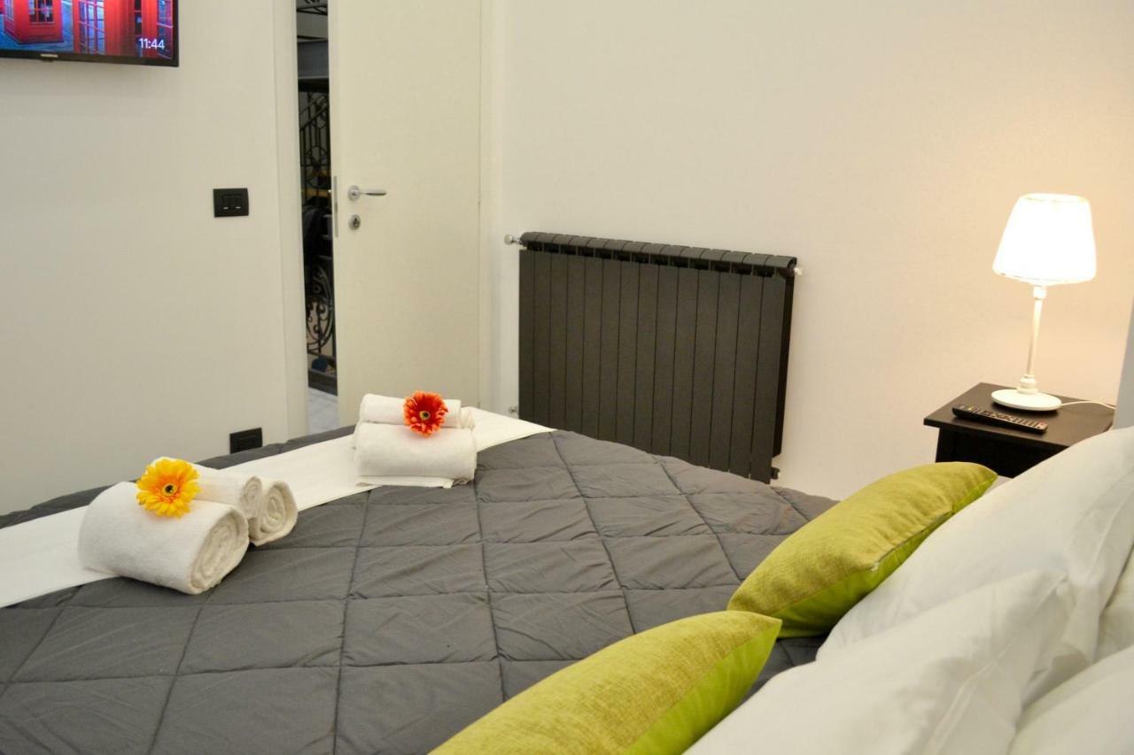I Pupi - Sicilian Apartment จีอาร์ดีนี นักซอส ภายนอก รูปภาพ